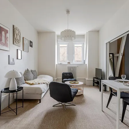 Apartment Neustadt Et Paisible Strasbourg